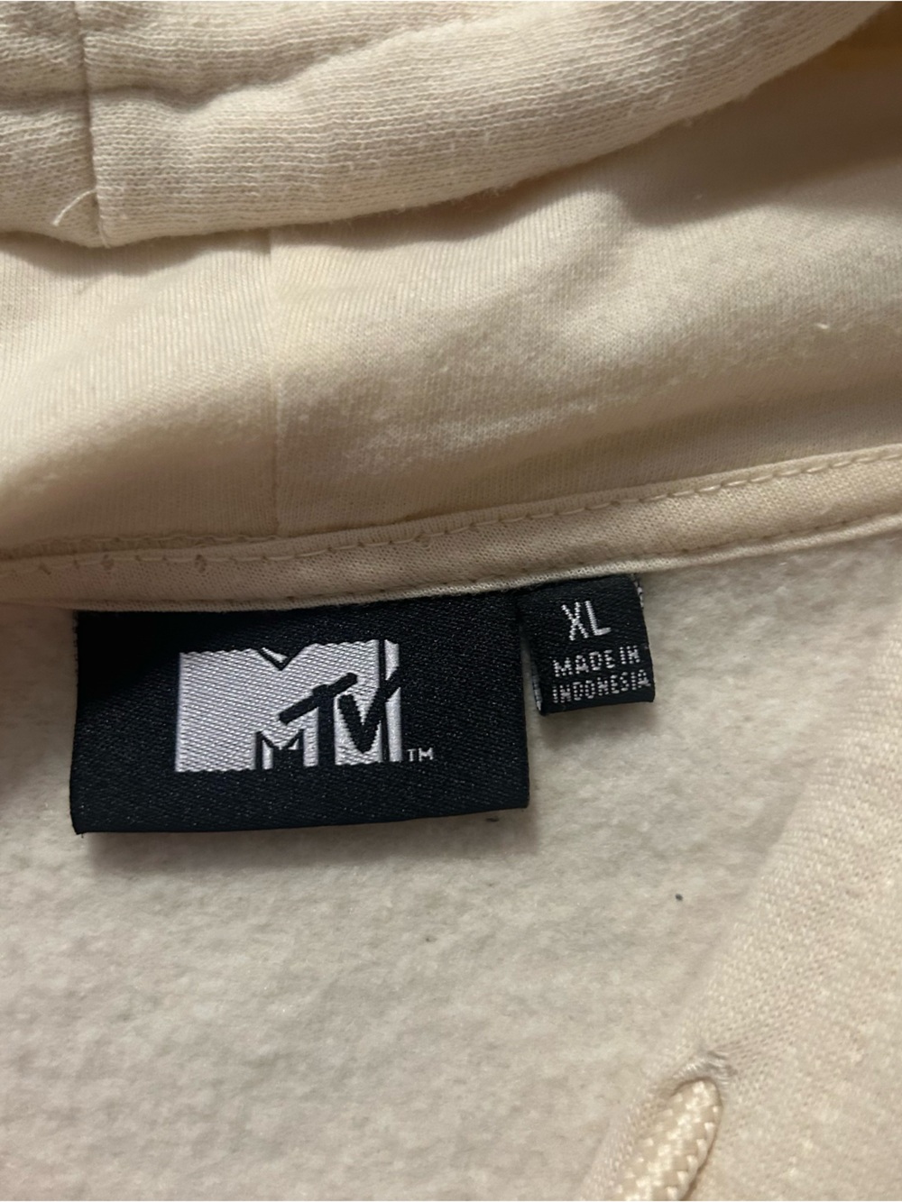 MTV Music Television Cream Hoodie Pullover Sweatshirt Extra Large - Picture 4 of 6